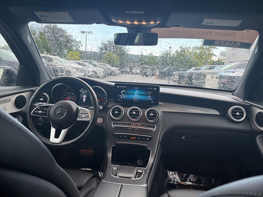 Used 2021 Mercedes-Benz GLC 300 4MATIC image 15