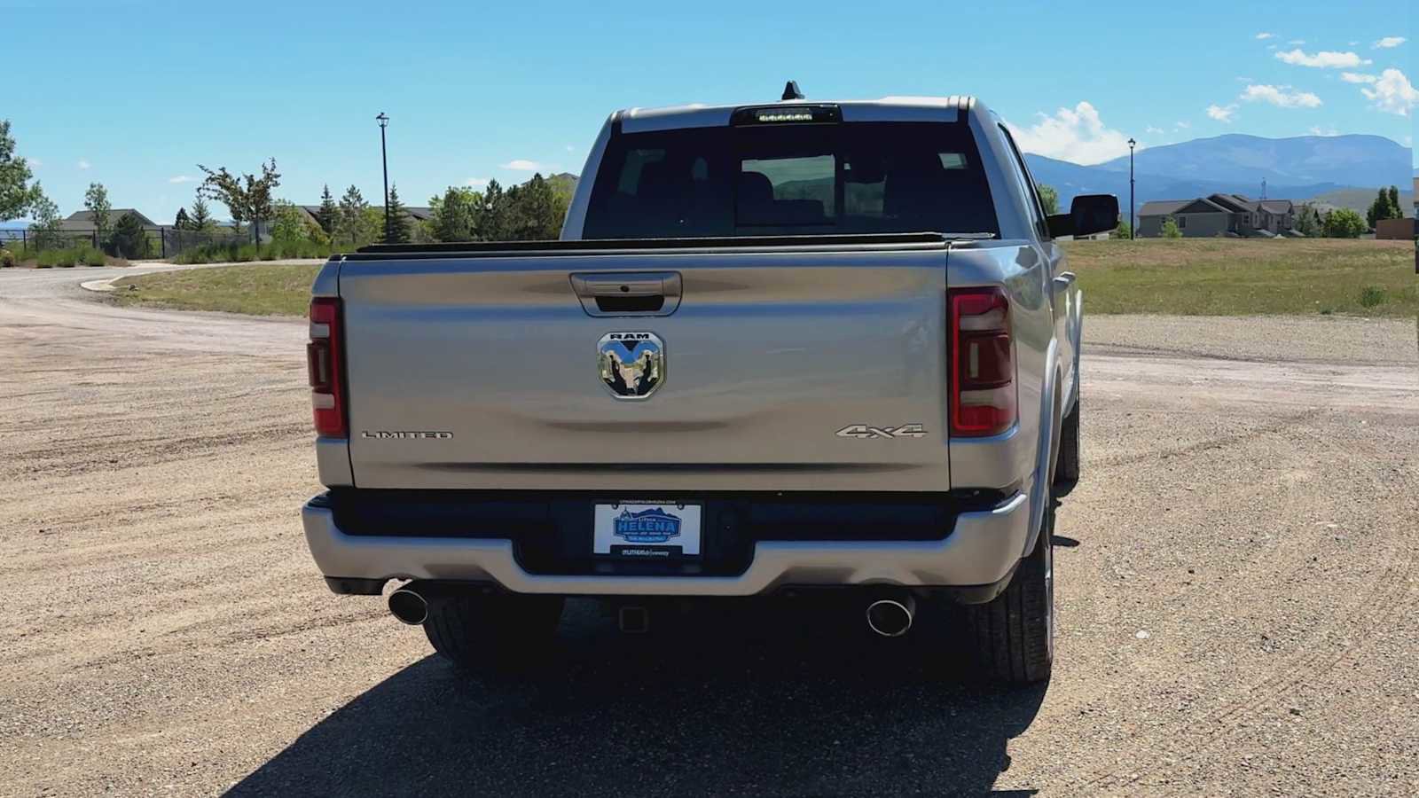 Used 2024 RAM 1500 Limited AWD/4WD image 8