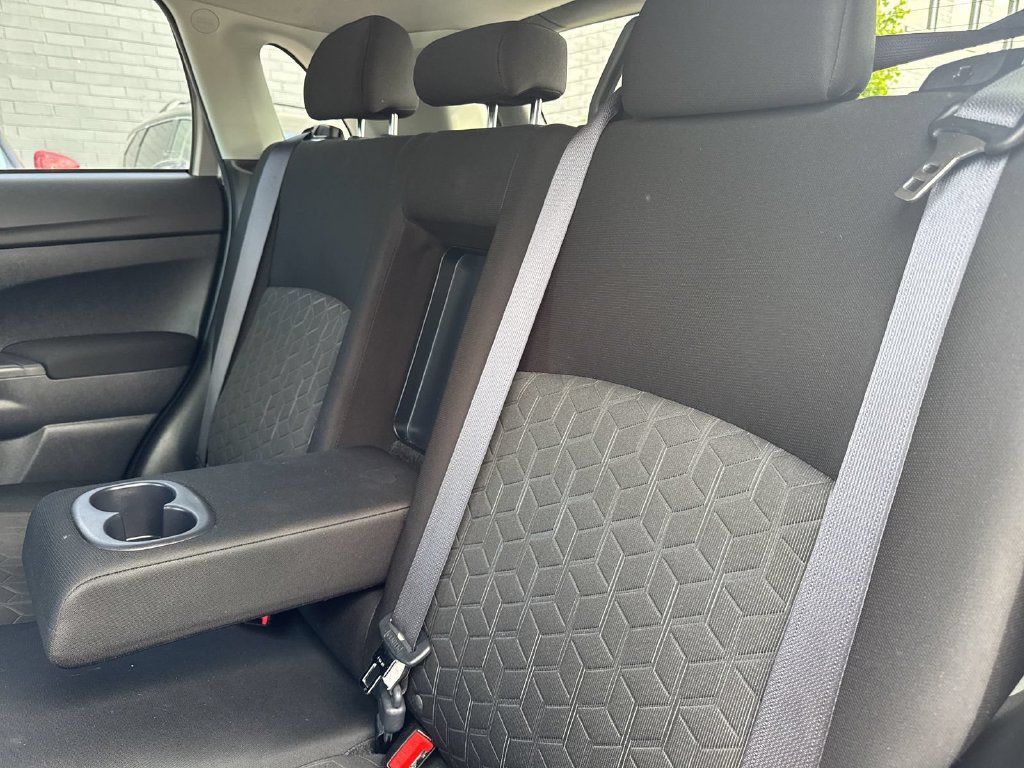 Used 2024 Mitsubishi Outlander Sport ES AWD/4WD image 19