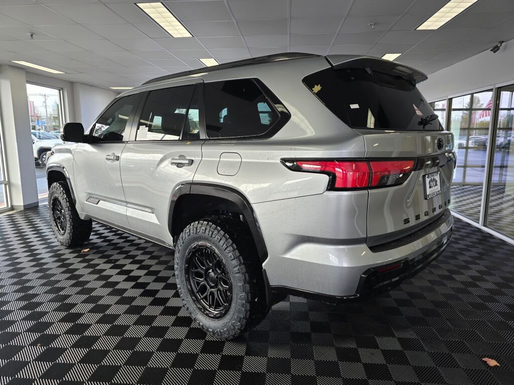 New 2026 Toyota Sequoia Platinum image 5