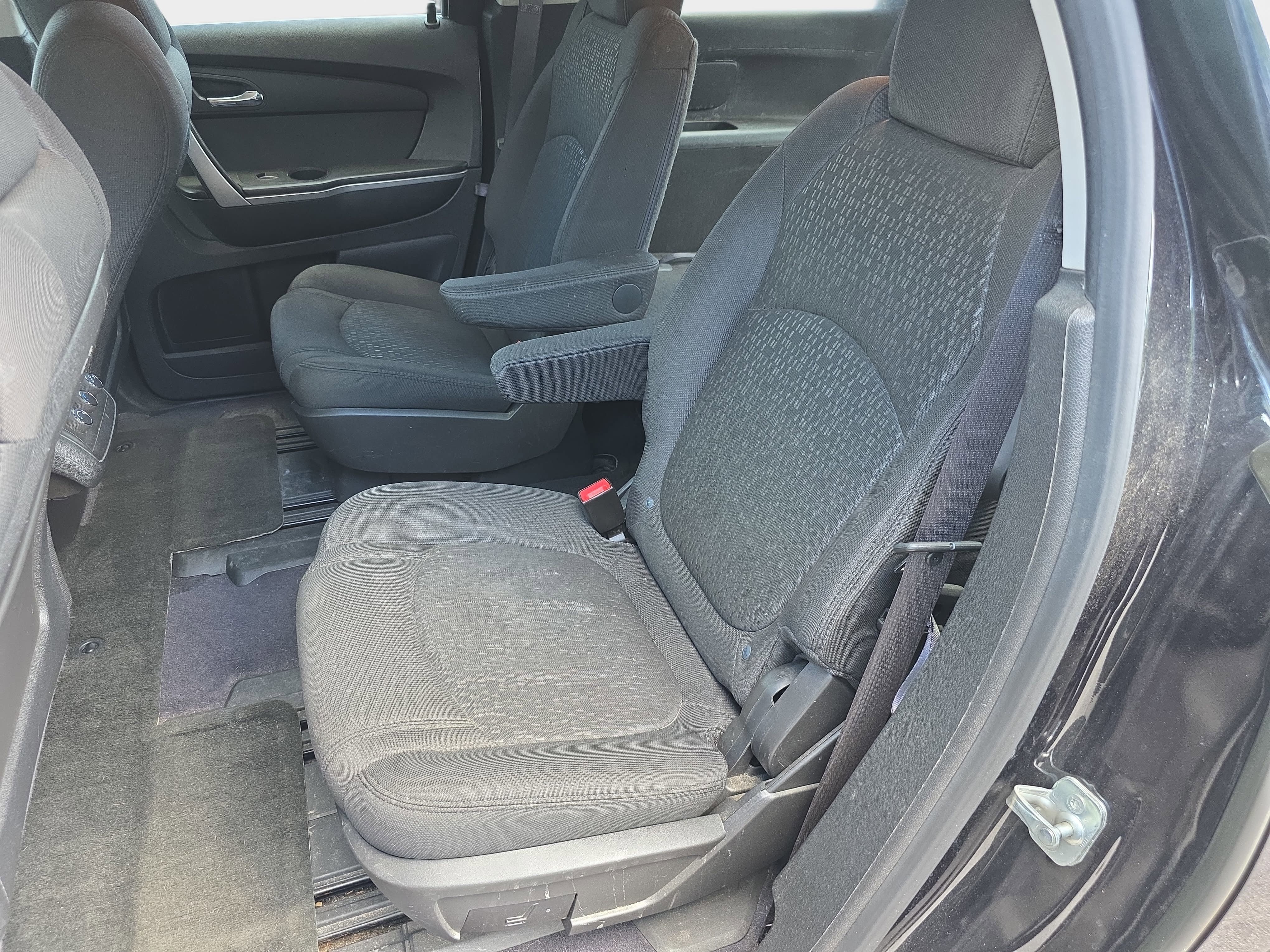 Used 2012 GMC Acadia SLE w/ LPO, 'HIT The Road' Package FWD image 16
