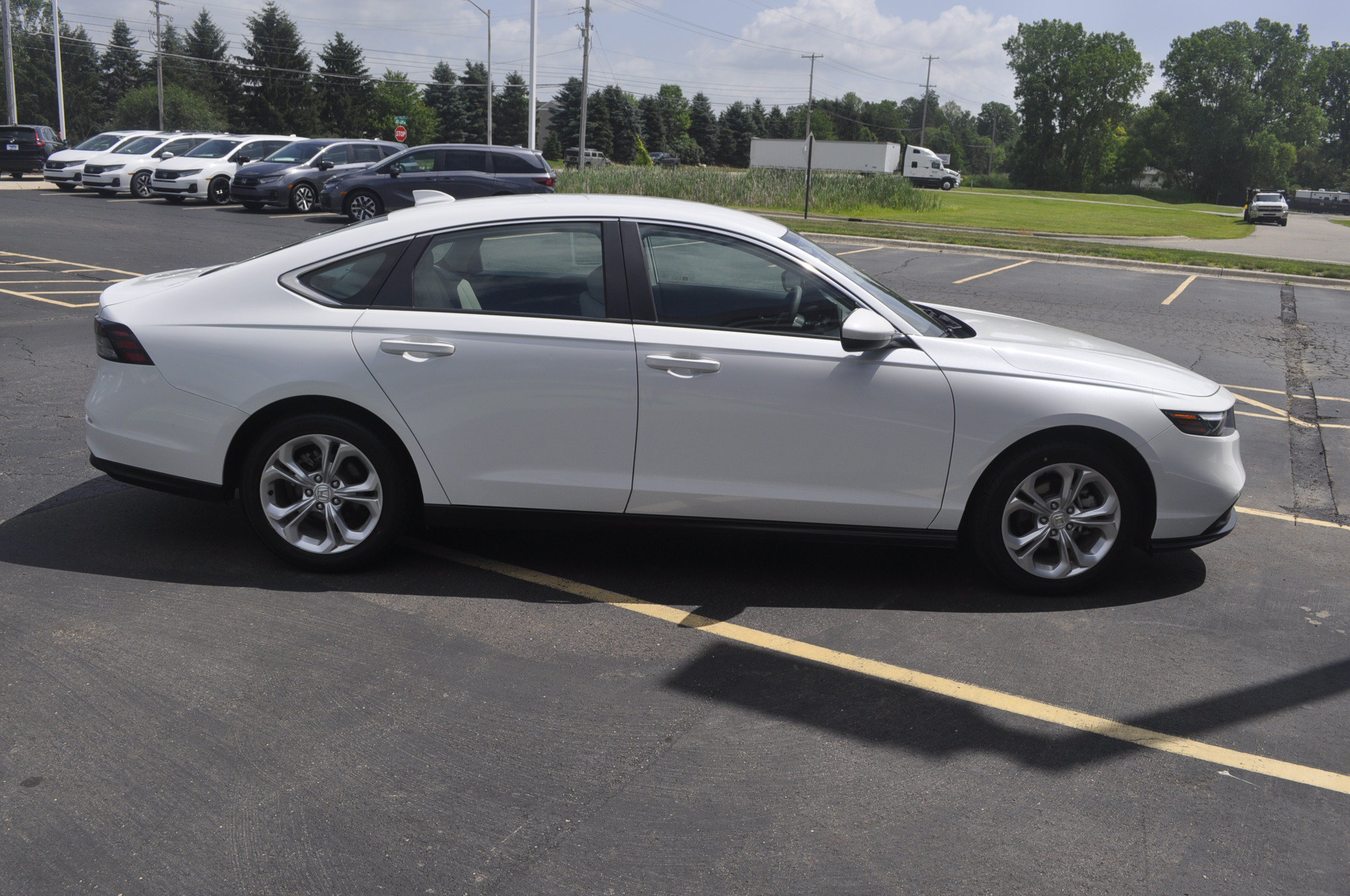 Certified 2023 Honda Accord LX image 8