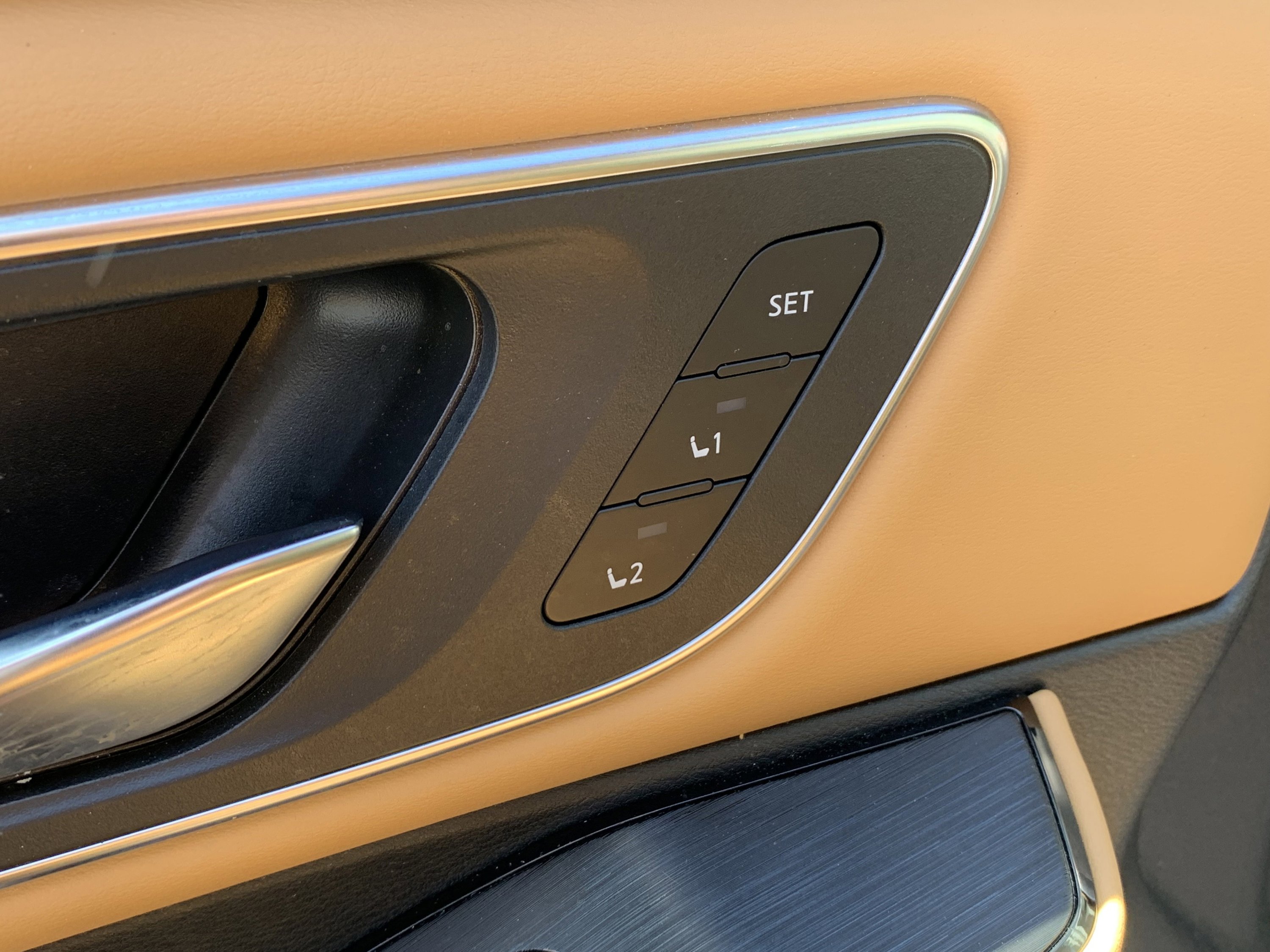 Used 2023 Nissan Rogue Platinum image 19