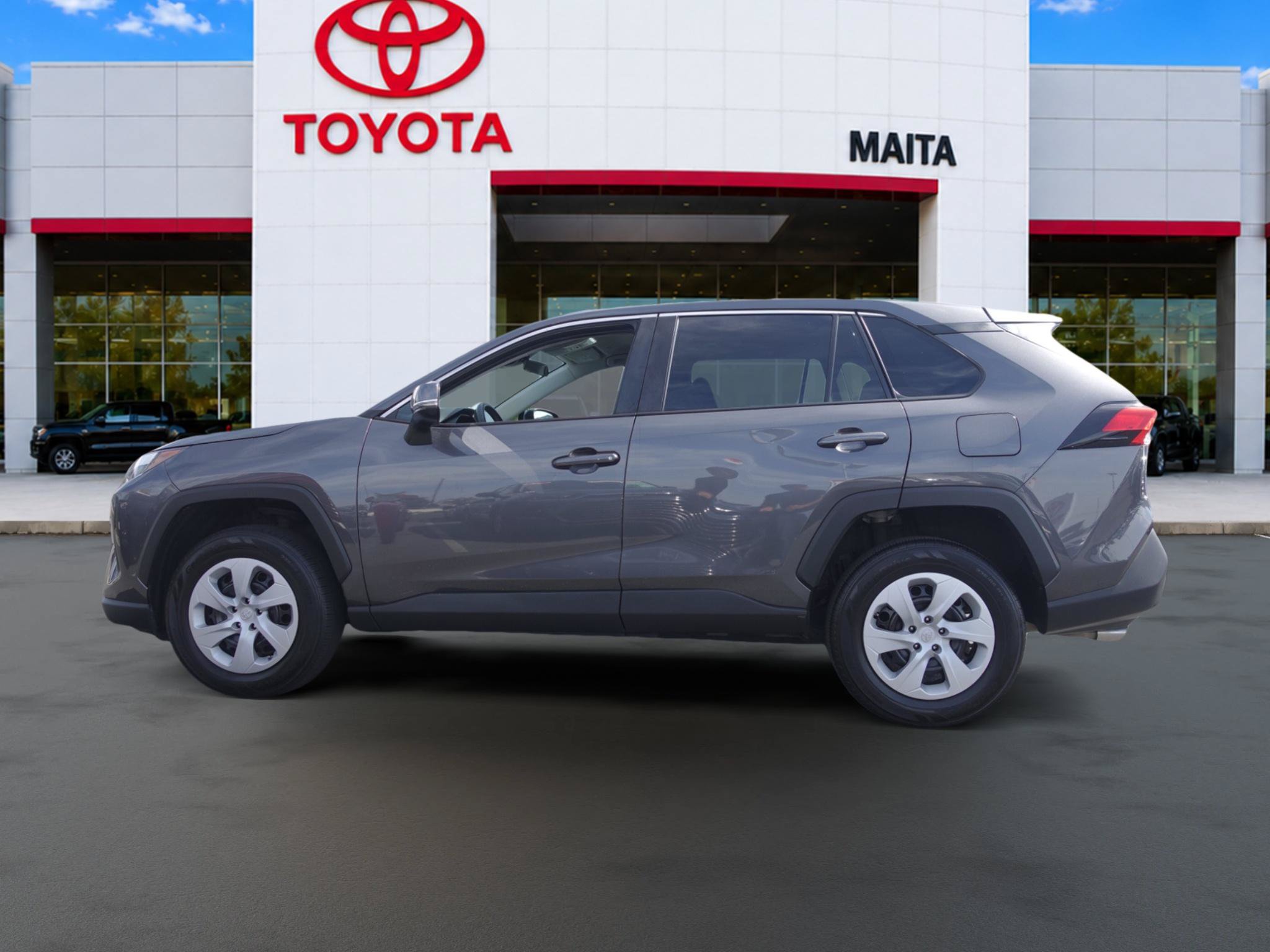 Certified 2024 Toyota RAV4 LE AWD/4WD image 6