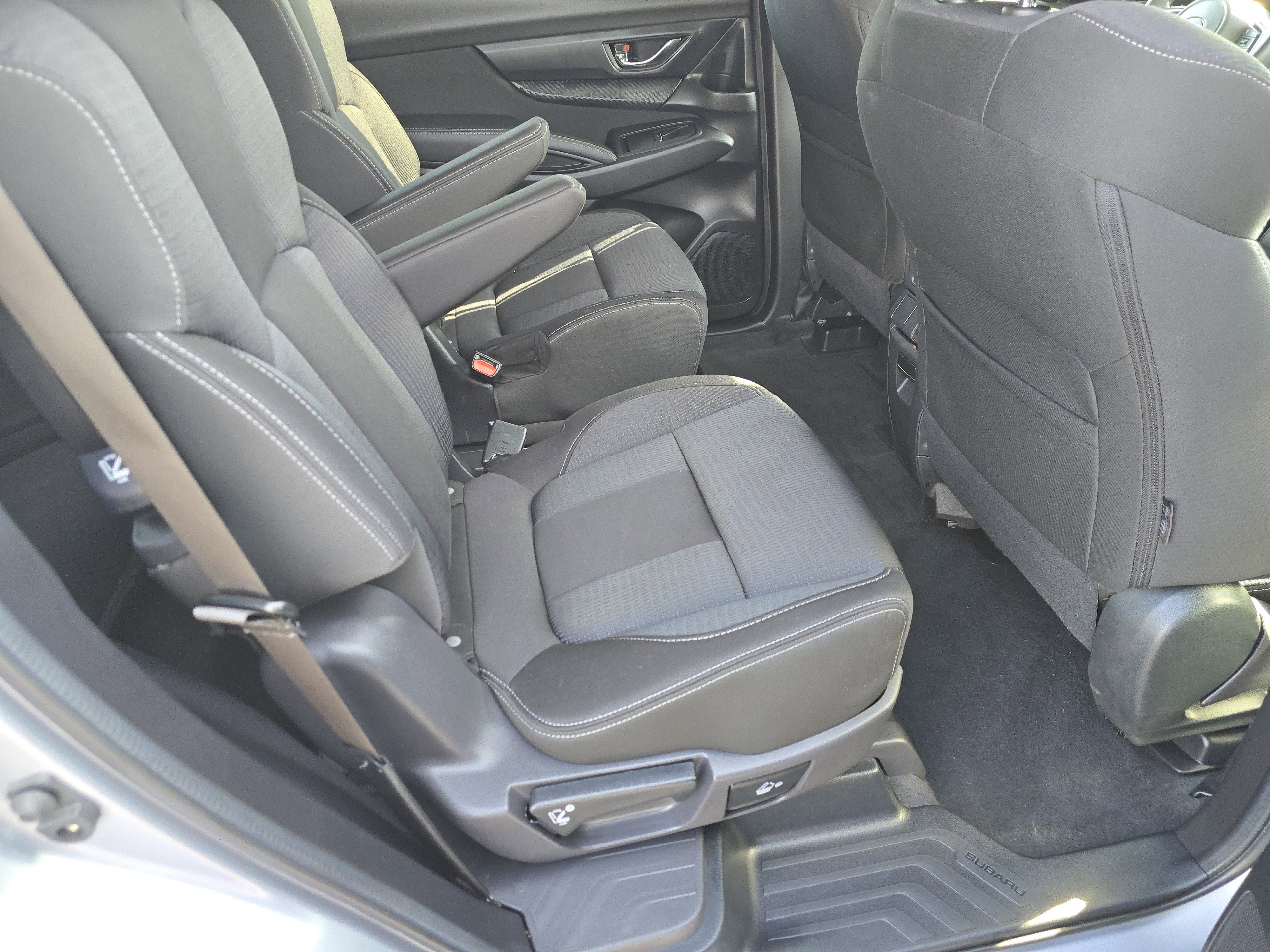 Certified 2025 Subaru Ascent Premium AWD/4WD image 17