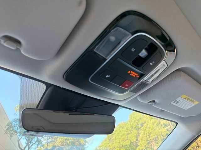 Used 2024 Hyundai Sonata SEL w/ Convenience Package FWD image 15