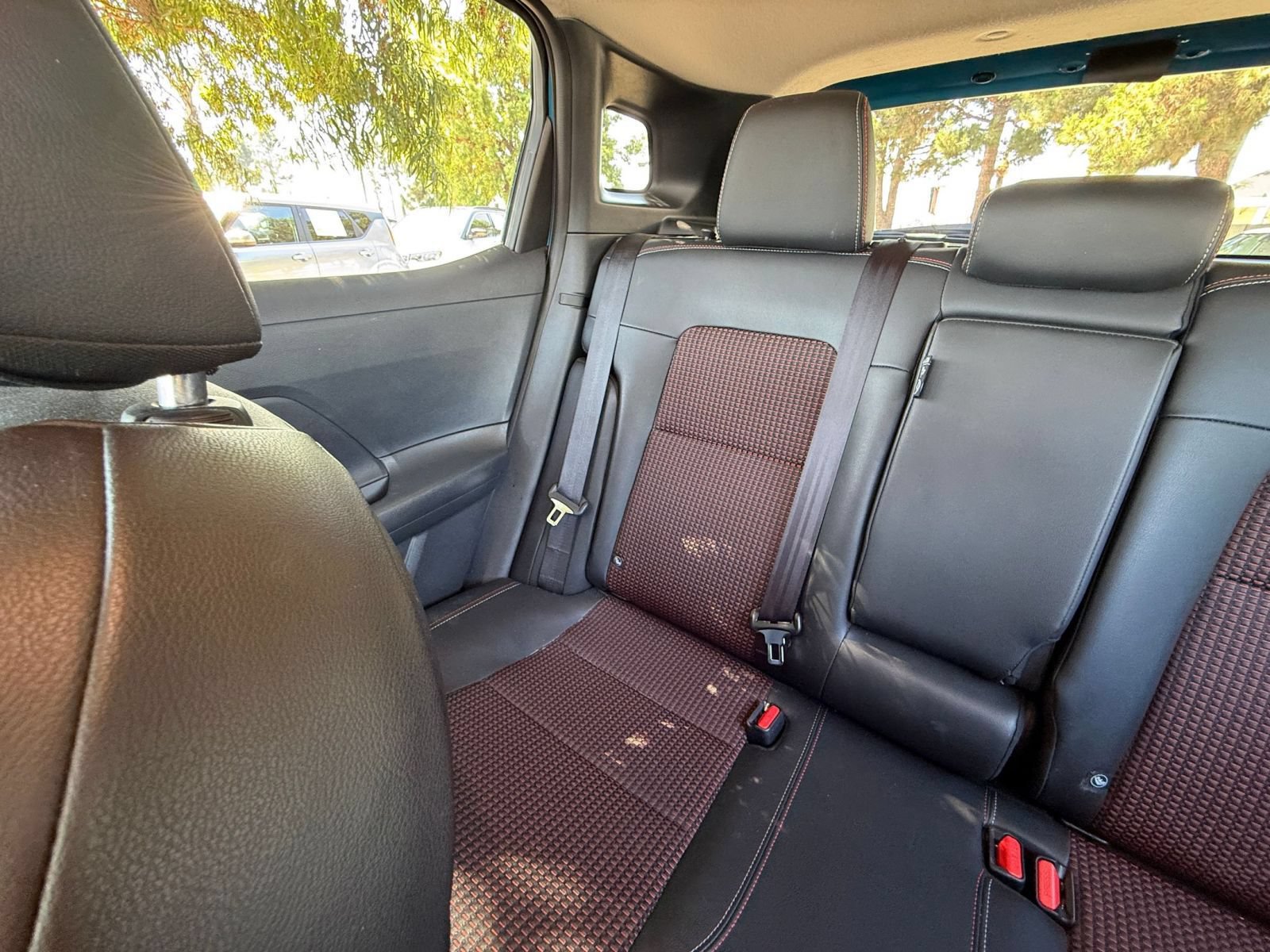 Used 2026 Nissan Kicks SR FWD image 36