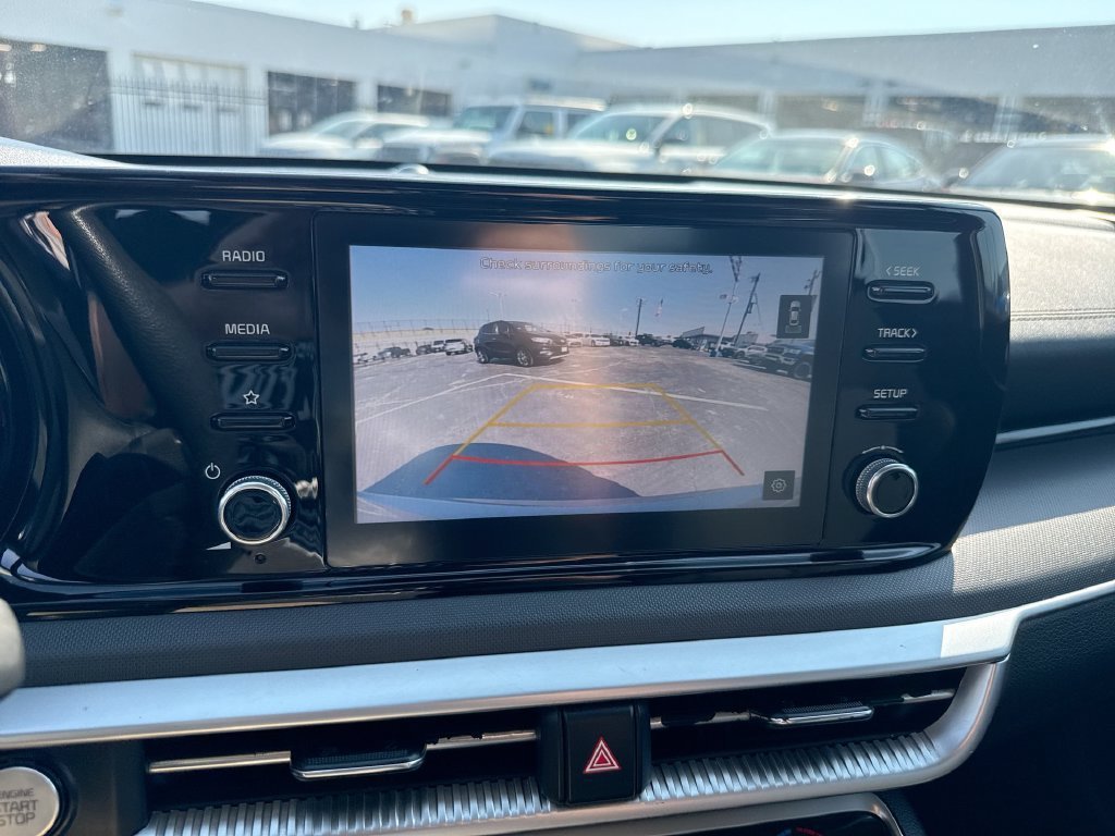 Used 2022 Kia K5 LXS FWD image 17