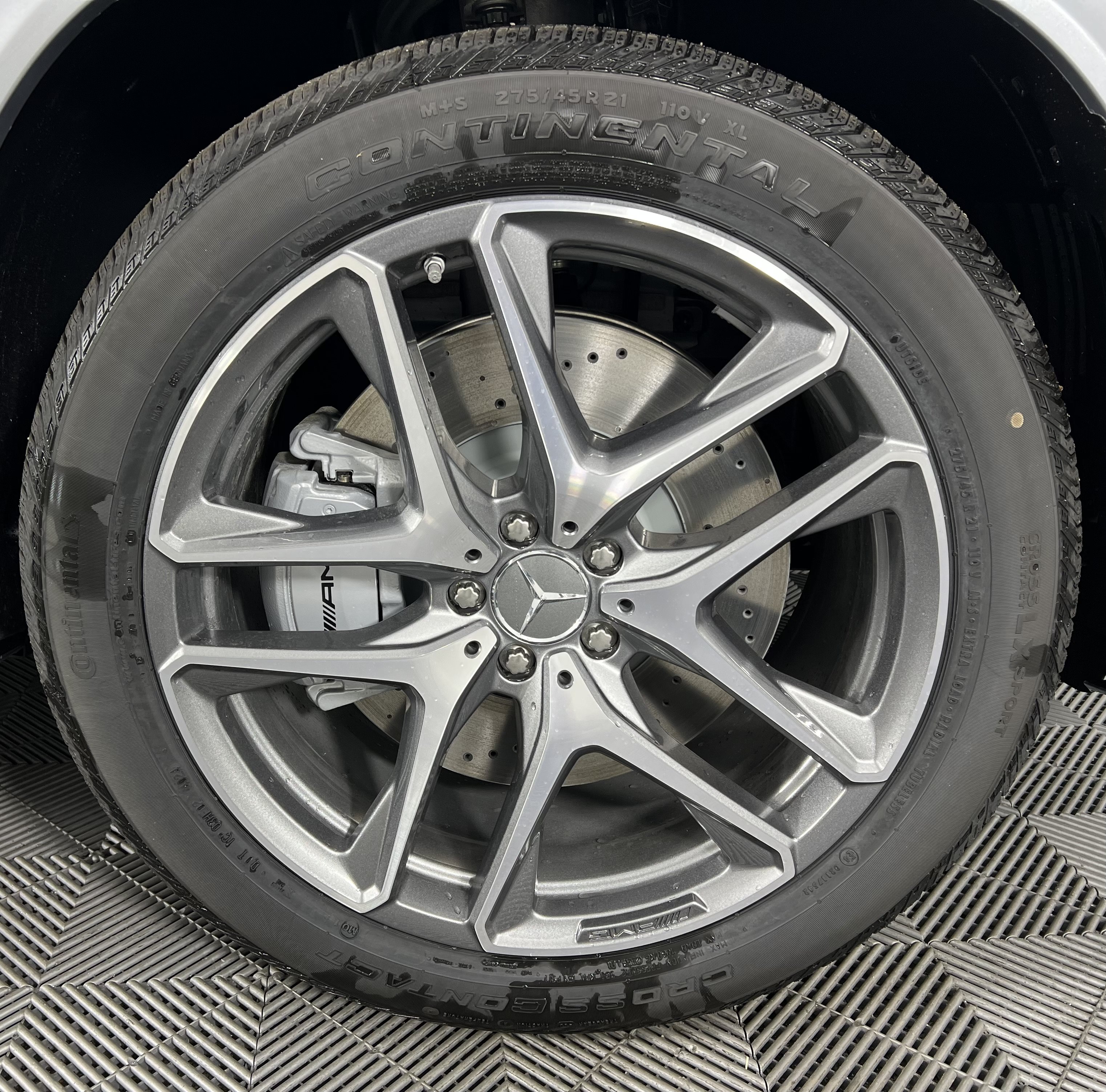Used 2025 Mercedes-Benz GLE 53 AMG 4MATIC image 16