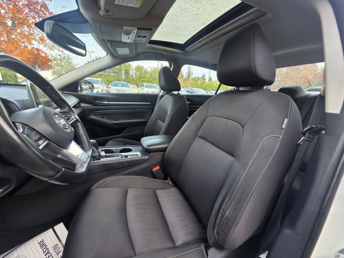 Used 2019 Nissan Altima 2.5 SV FWD image 17