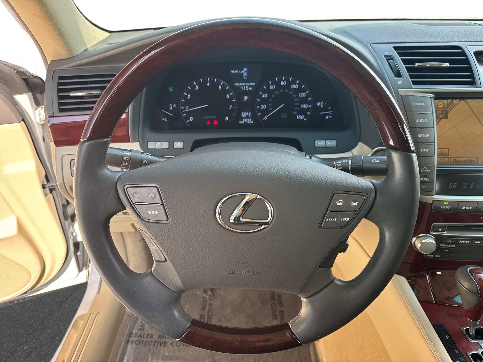 Used 2012 Lexus LS 460 w/ Comfort Pkg image 27