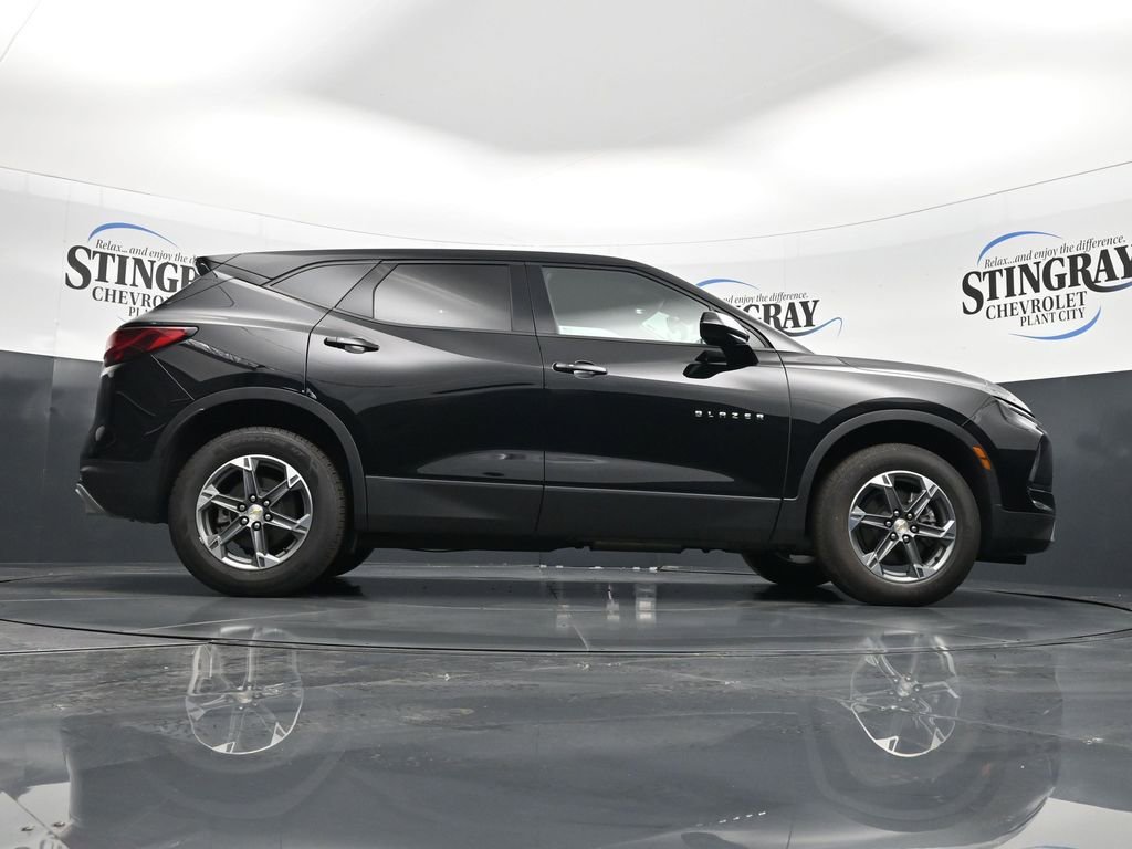Certified 2025 Chevrolet Blazer LT image 25