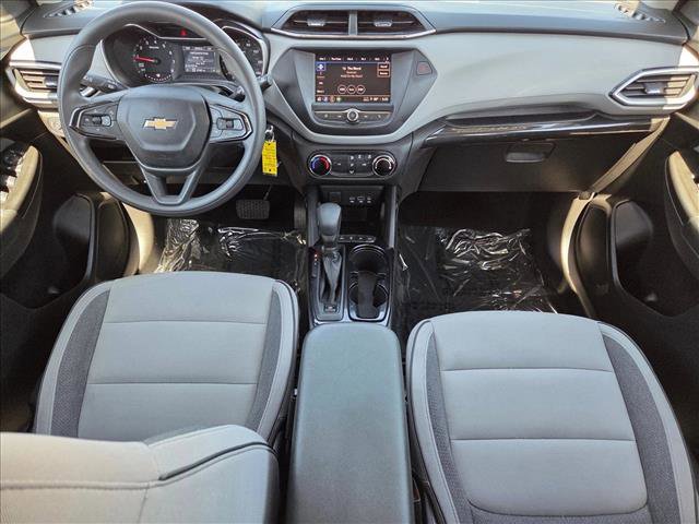 Used 2022 Chevrolet TrailBlazer LS AWD/4WD image 16