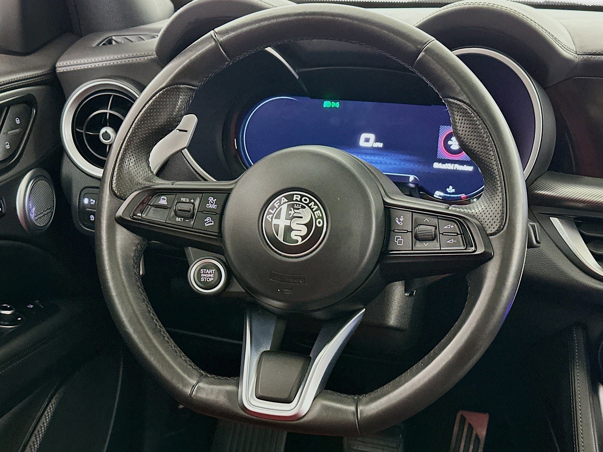 Used 2024 Alfa Romeo Stelvio Veloce AWD/4WD image 8