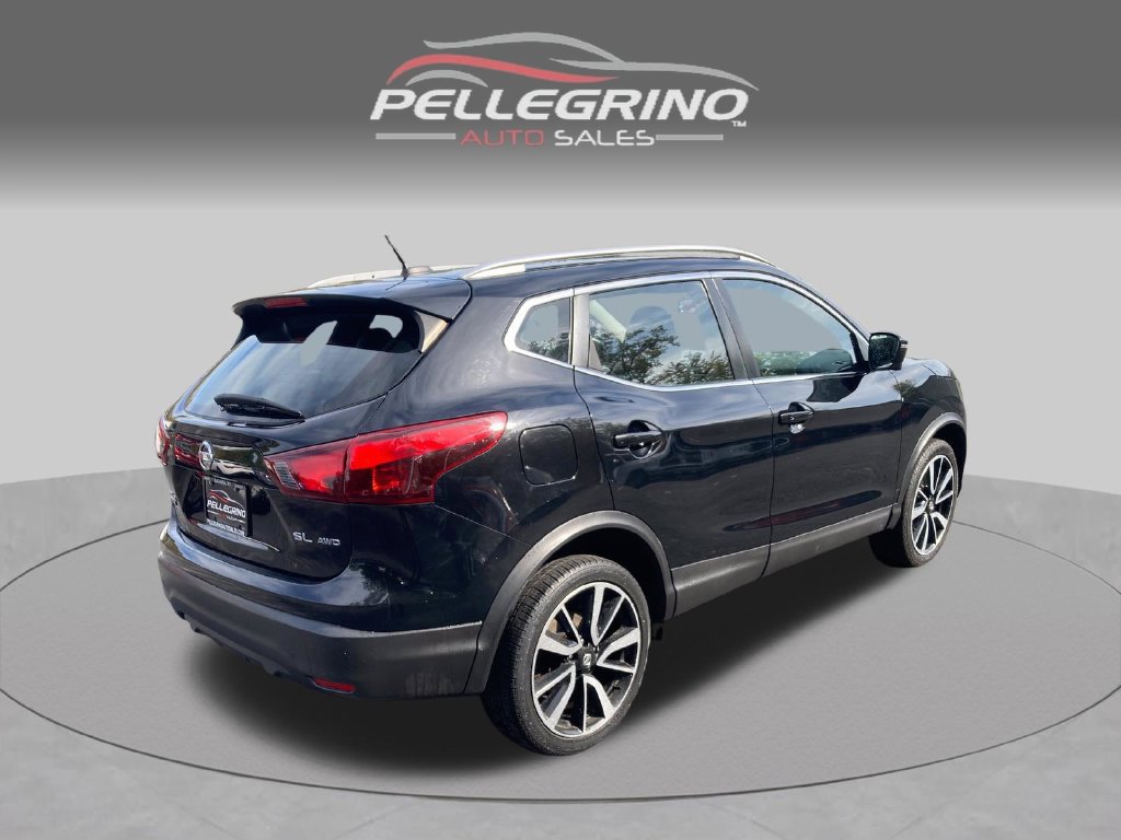 Used 2017 Nissan Rogue Sport SL w/ SL Premium Package AWD/4WD image 7