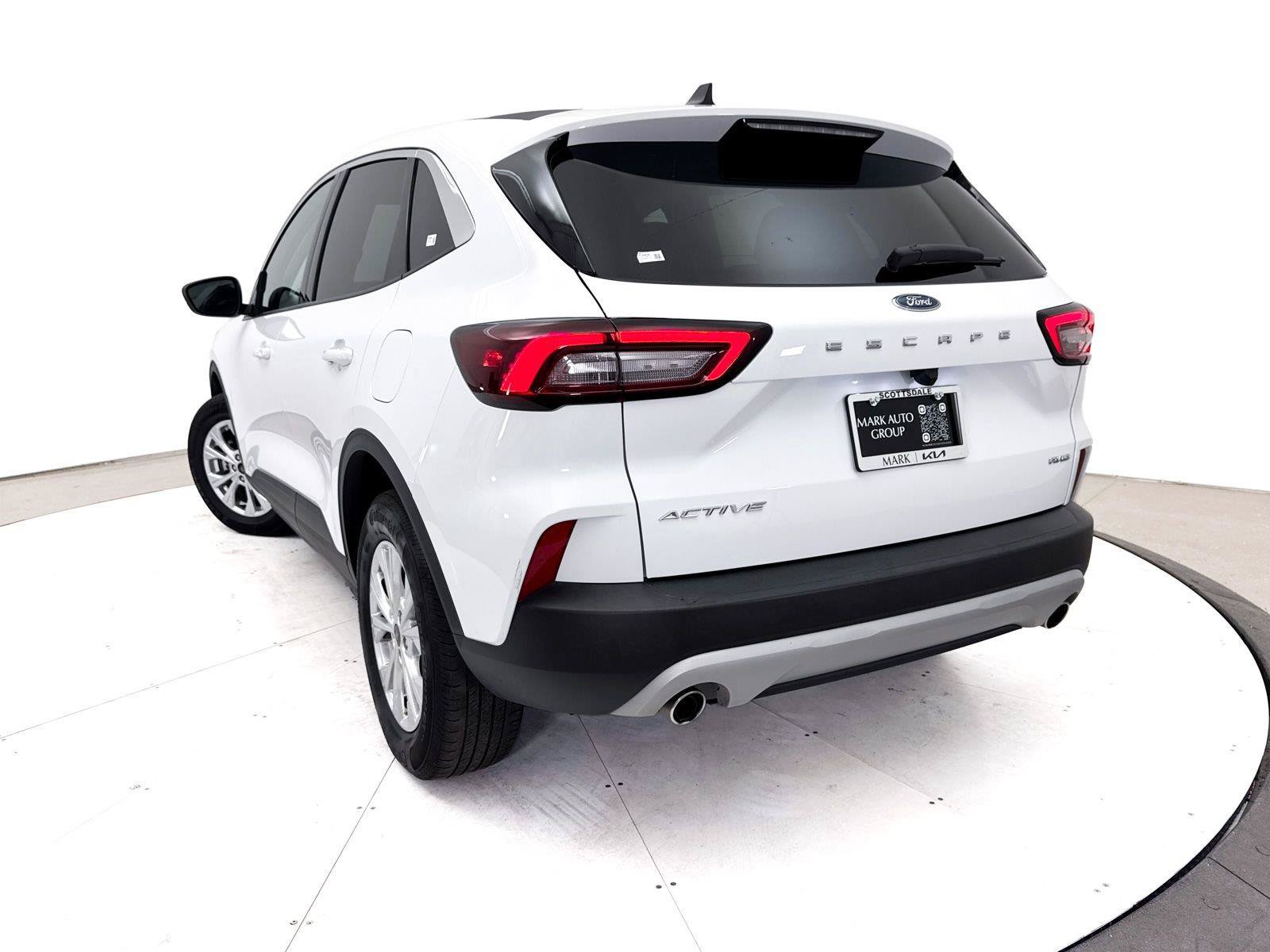 Used 2024 Ford Escape Active AWD/4WD image 7