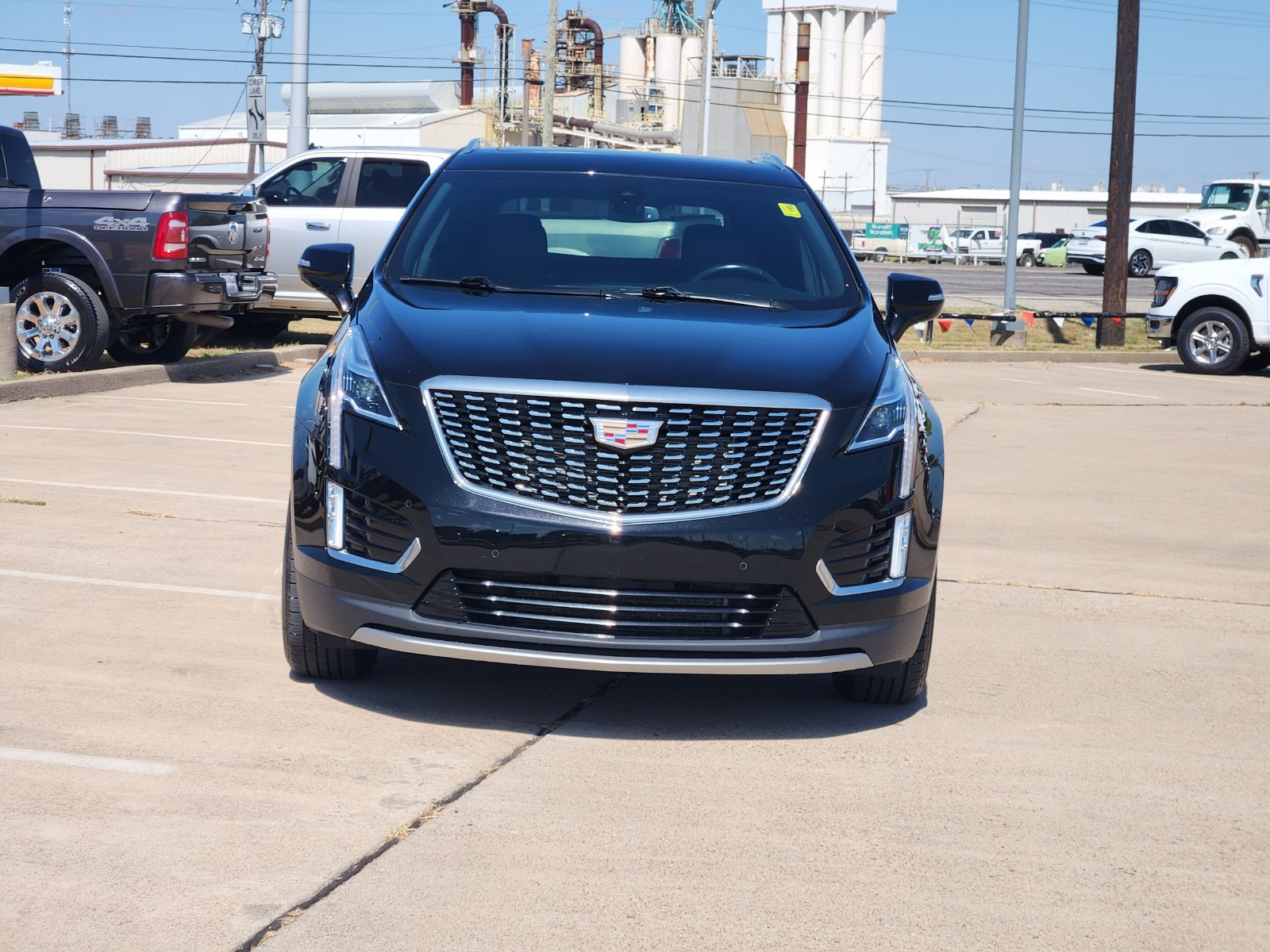 Used 2022 Cadillac XT5 Premium Luxury w/ LPO, Floor Liner Package AWD/4WD image 6