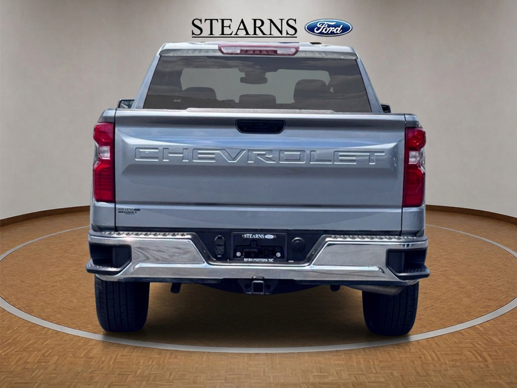 Used 2024 Chevrolet Silverado 1500 LT AWD/4WD image 18