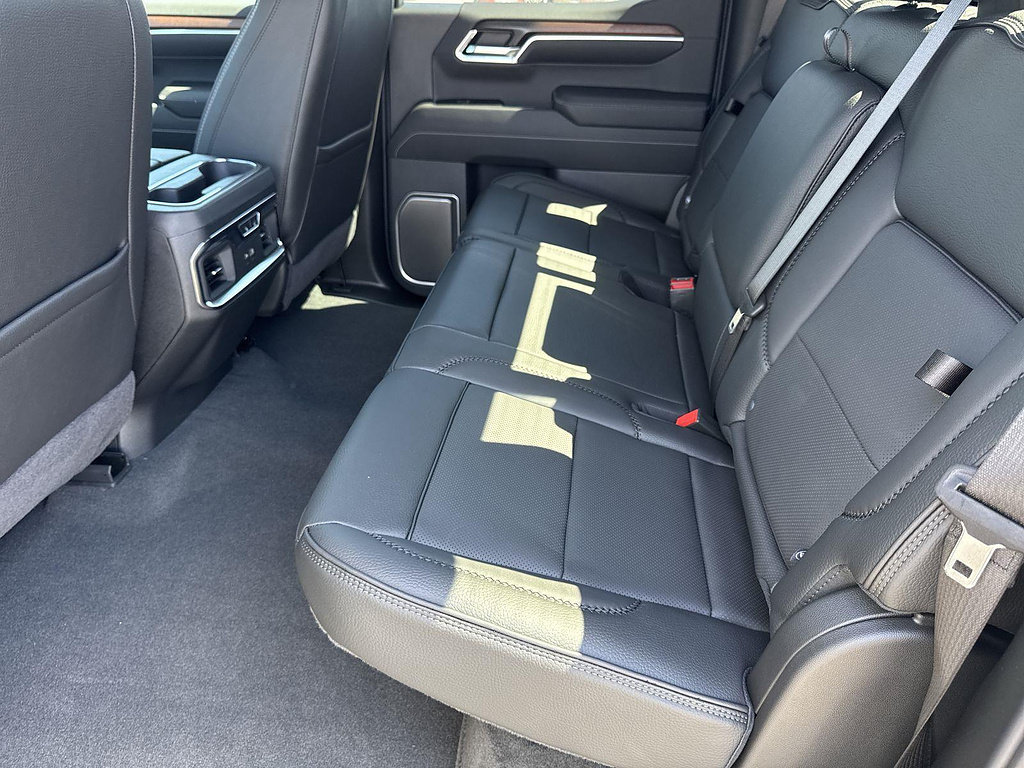 New 2026 GMC Sierra 1500 Denali AWD/4WD image 1