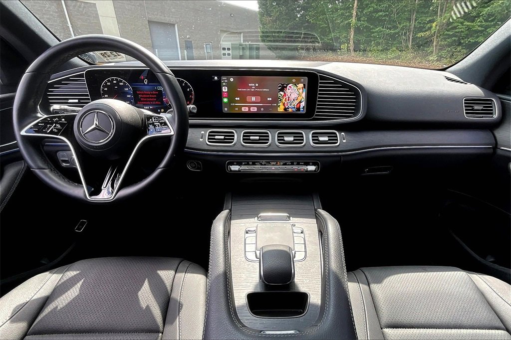 Certified 2025 Mercedes-Benz GLE 450 4MATIC image 15