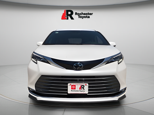 New 2026 Toyota Sienna Platinum AWD/4WD image 2