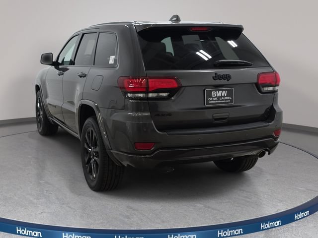Used 2018 Jeep Grand Cherokee Altitude AWD/4WD image 7