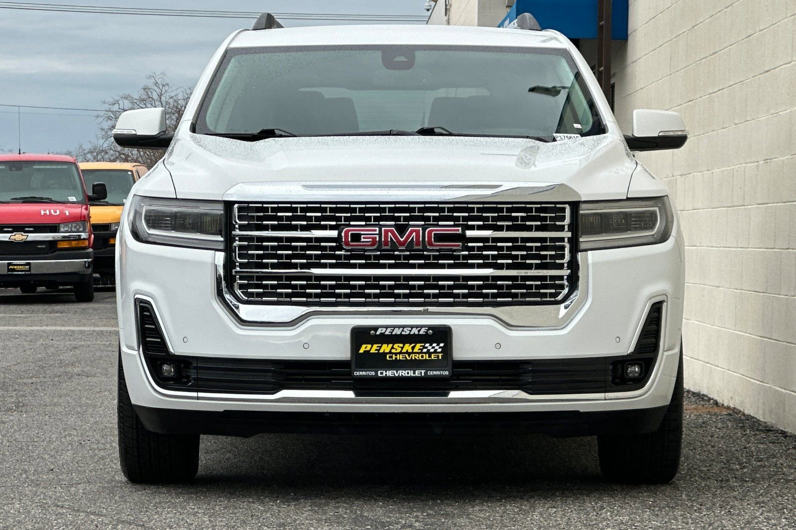 Certified 2023 GMC Acadia Denali image 9