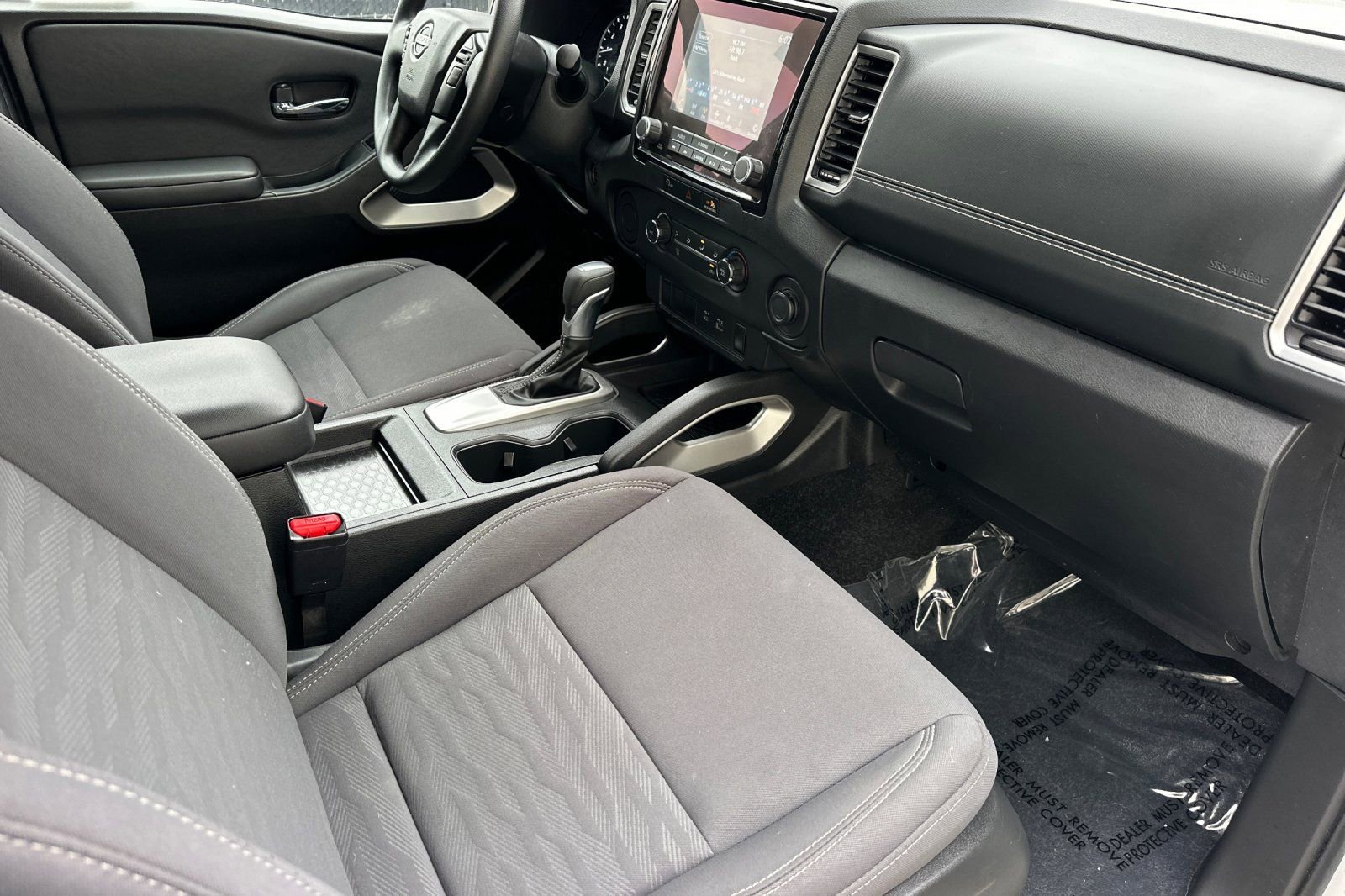 Used 2023 Nissan Frontier SV w/ Tow Package image 19