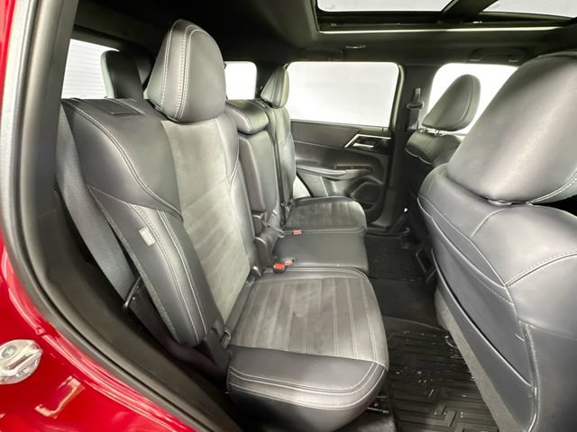 Used 2024 Mitsubishi Outlander SE Black Edition AWD/4WD image 29