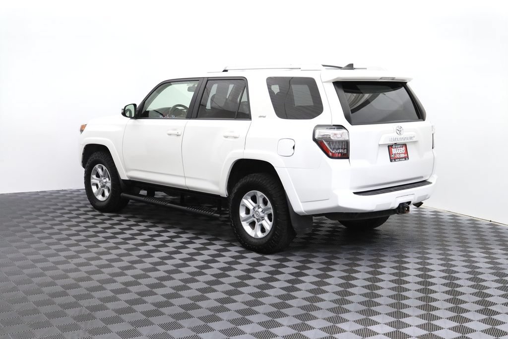 Used 2016 Toyota 4Runner SR5 Premium AWD/4WD image 6