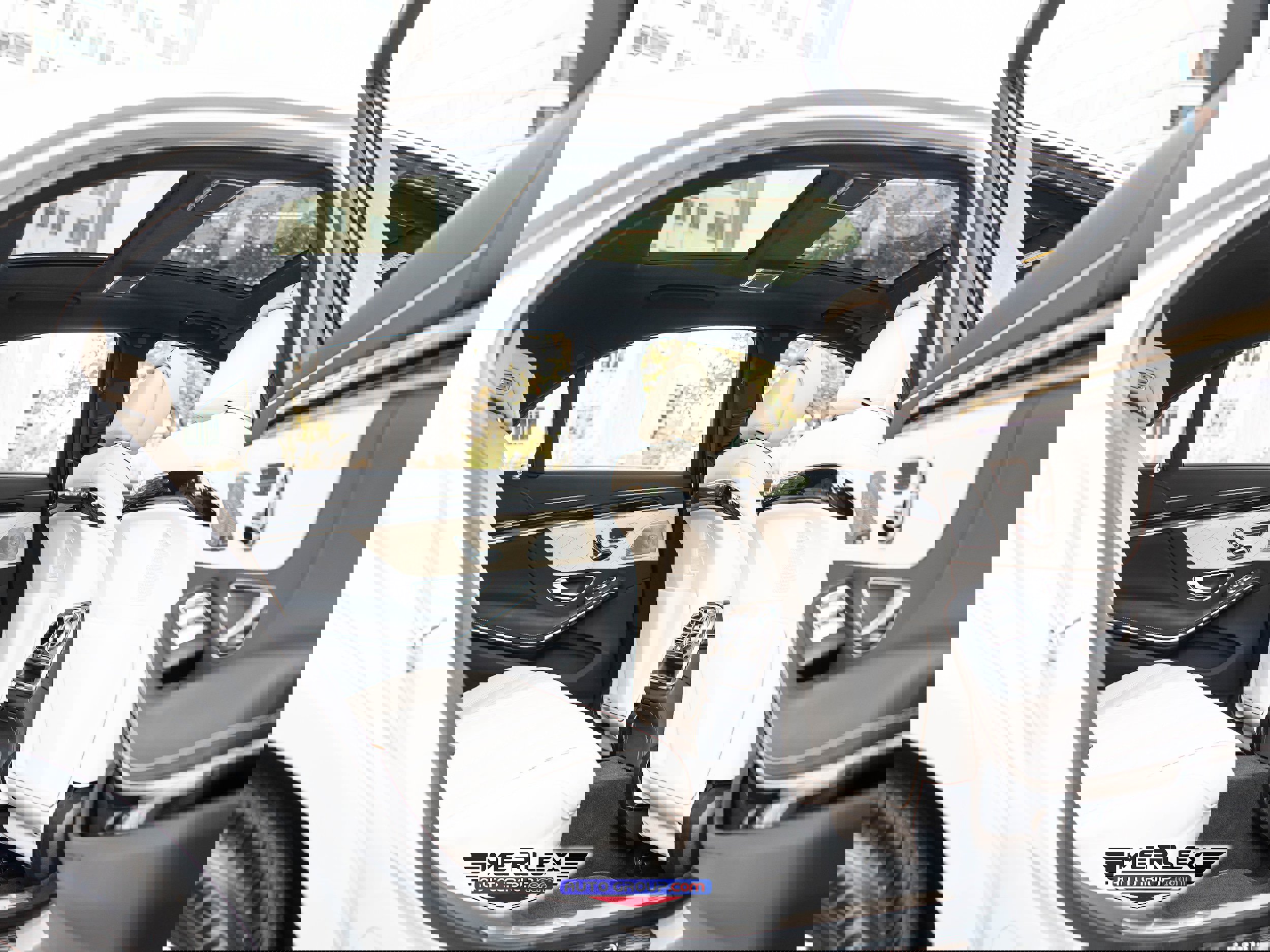 Used 2018 Mercedes-Benz S 560 4MATIC Sedan image 19