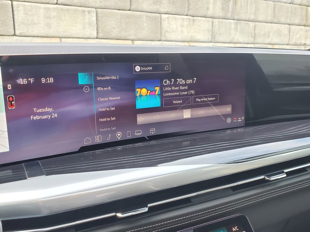 Certified 2025 Cadillac Escalade Sport image 33