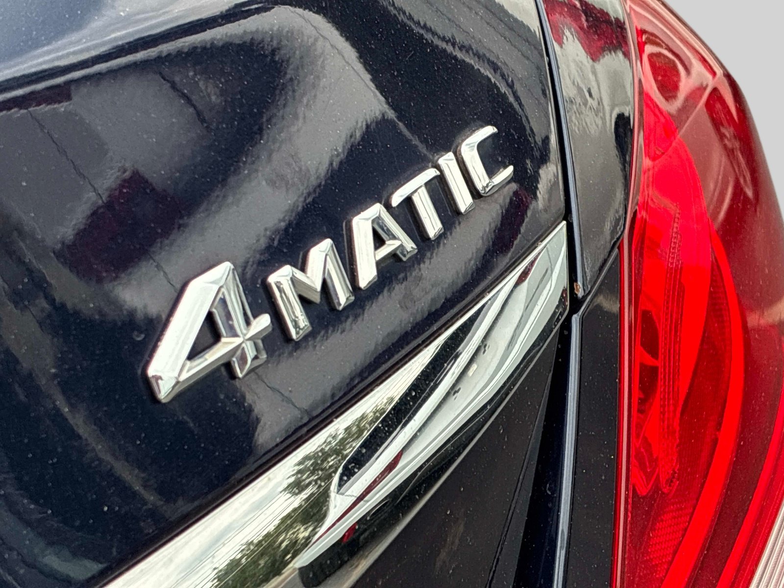 Used 2015 Mercedes-Benz C 300 4MATIC Sedan image 11