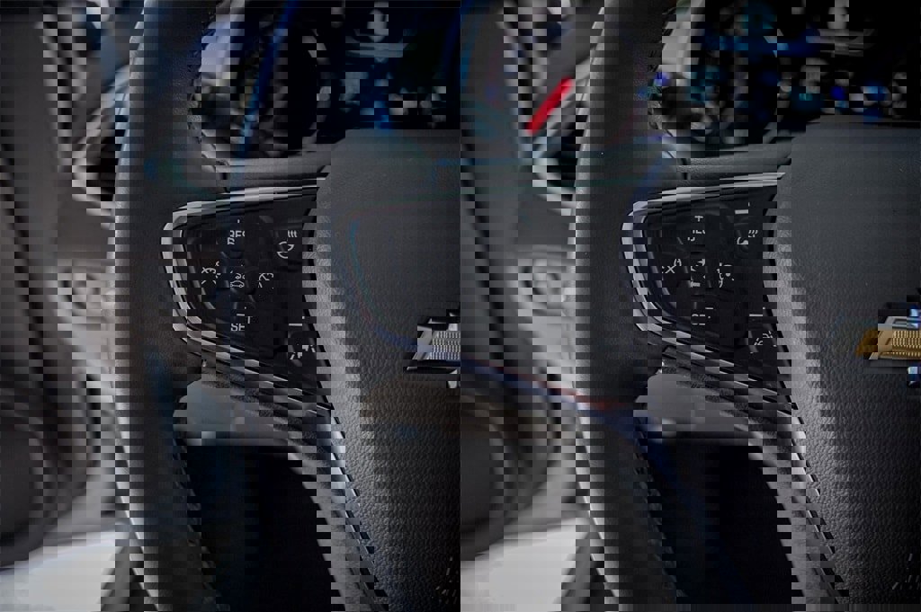 Used 2024 Chevrolet Malibu LT image 16