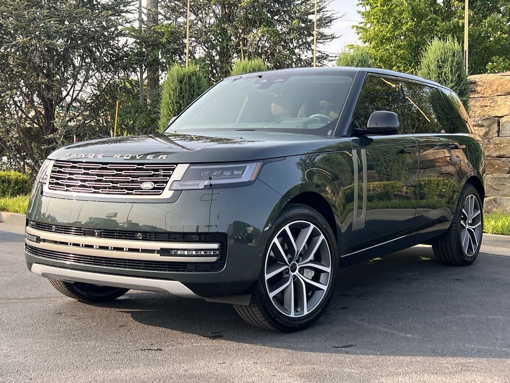 New 2026 Land Rover Range Rover Long Wheelbase SE