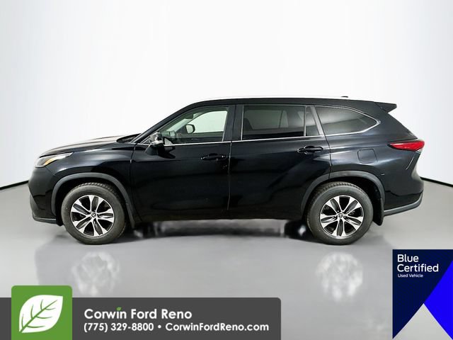 Used 2023 Toyota Highlander XLE AWD/4WD image 4