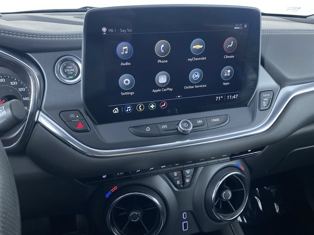 Certified 2024 Chevrolet Blazer LT w/ Convenience Package FWD image 5