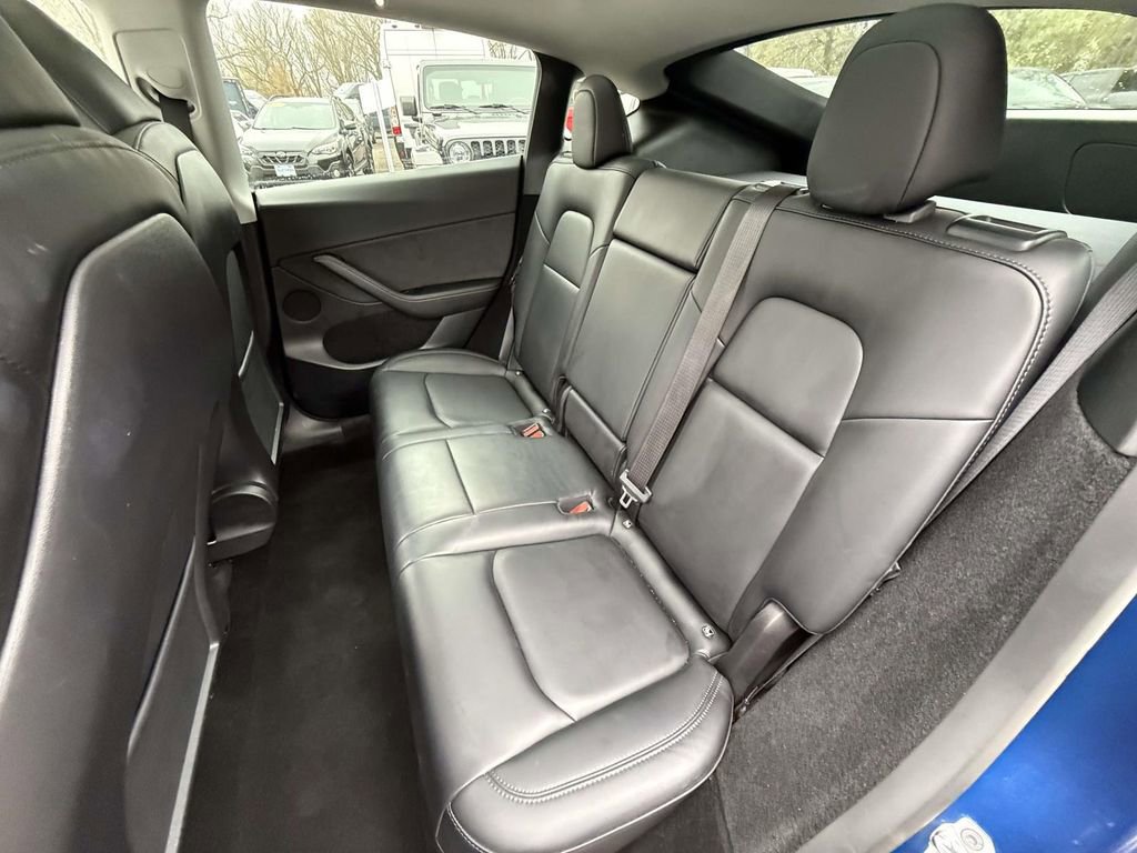 Used 2023 Tesla Model Y Long Range image 13