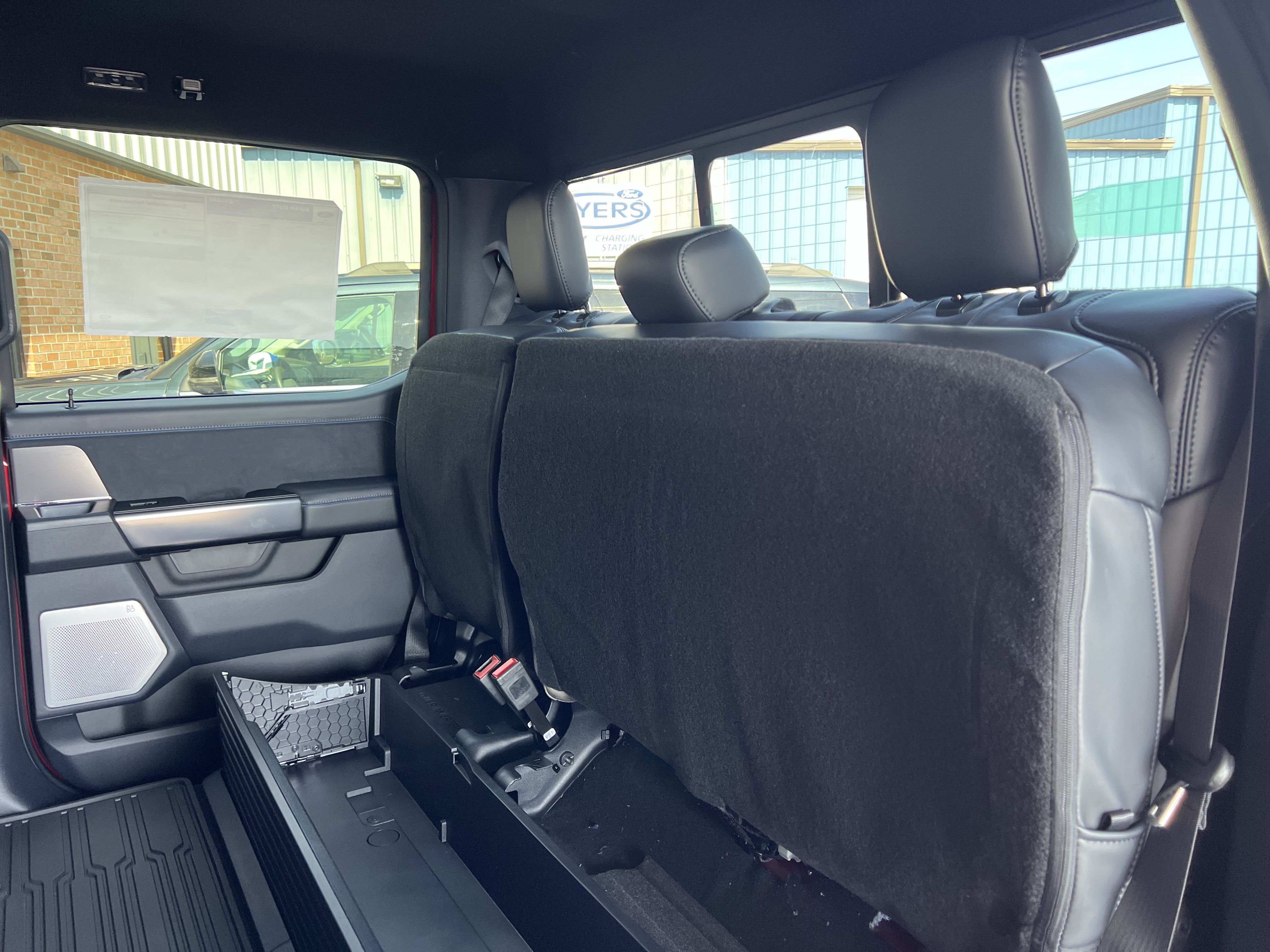 New 2026 Ford F350 Platinum w/ FX4 Off-Road Package AWD/4WD image 23