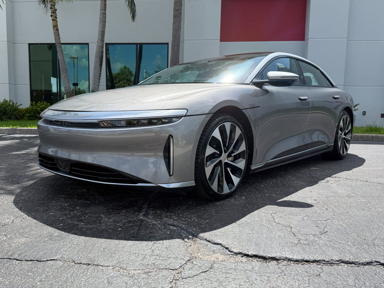 Used 2022 Lucid Air Grand Touring AWD/4WD image 10