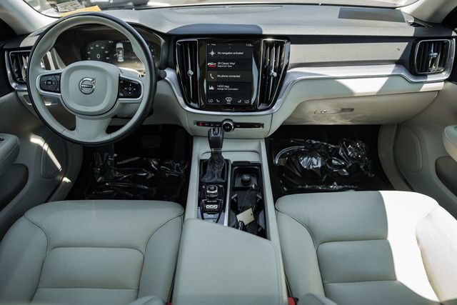 Used 2020 Volvo S60 T6 Momentum AWD/4WD image 19