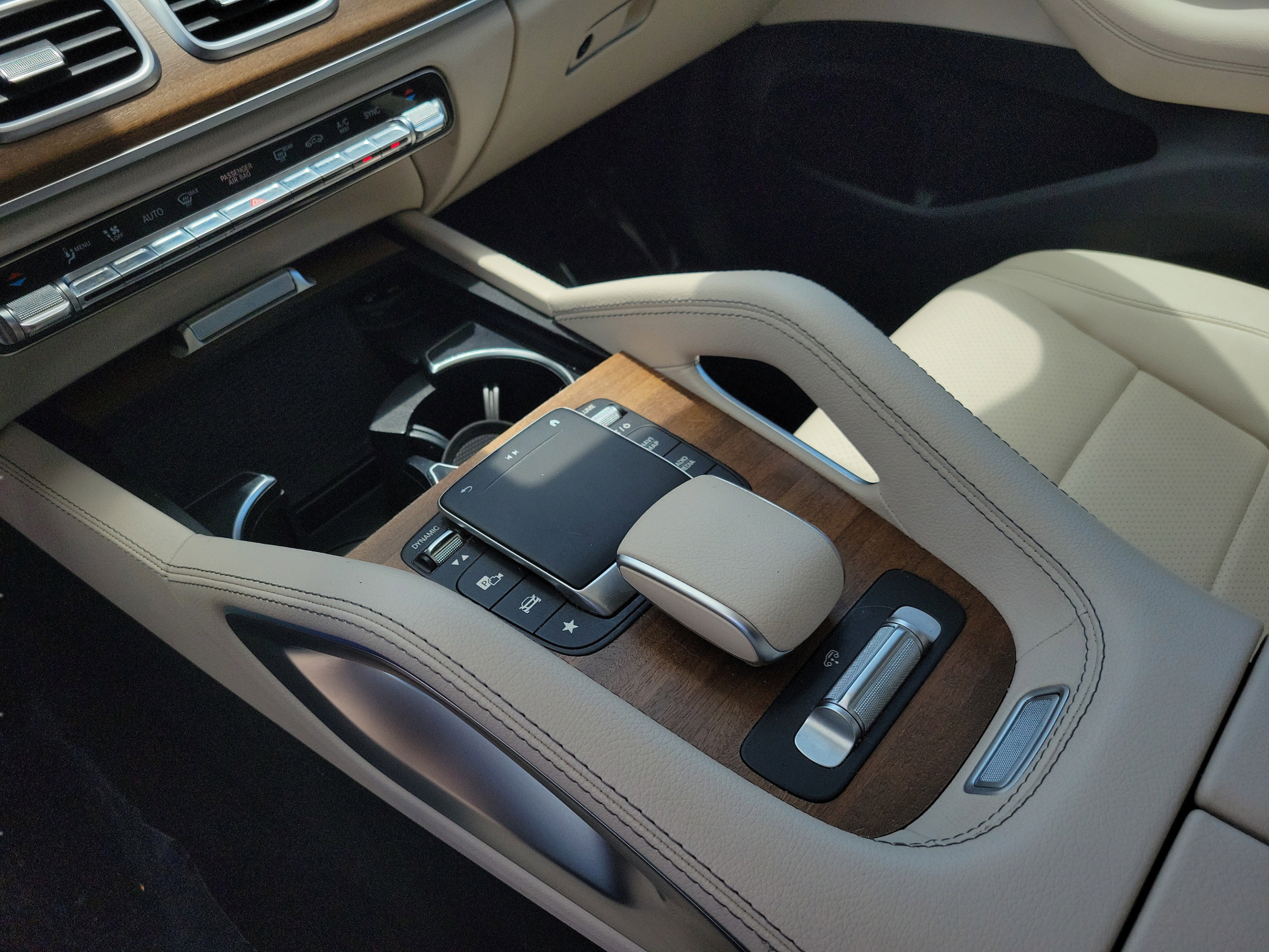 Used 2023 Mercedes-Benz GLS 450 4MATIC image 17