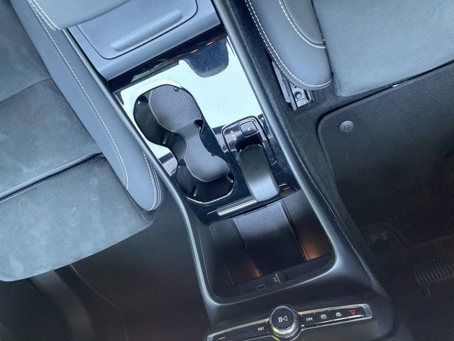 Certified 2023 Volvo C40 P8 Recharge Ultimate AWD/4WD image 17