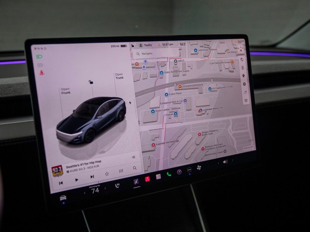 Used 2026 Tesla Model Y Long Range AWD/4WD image 17