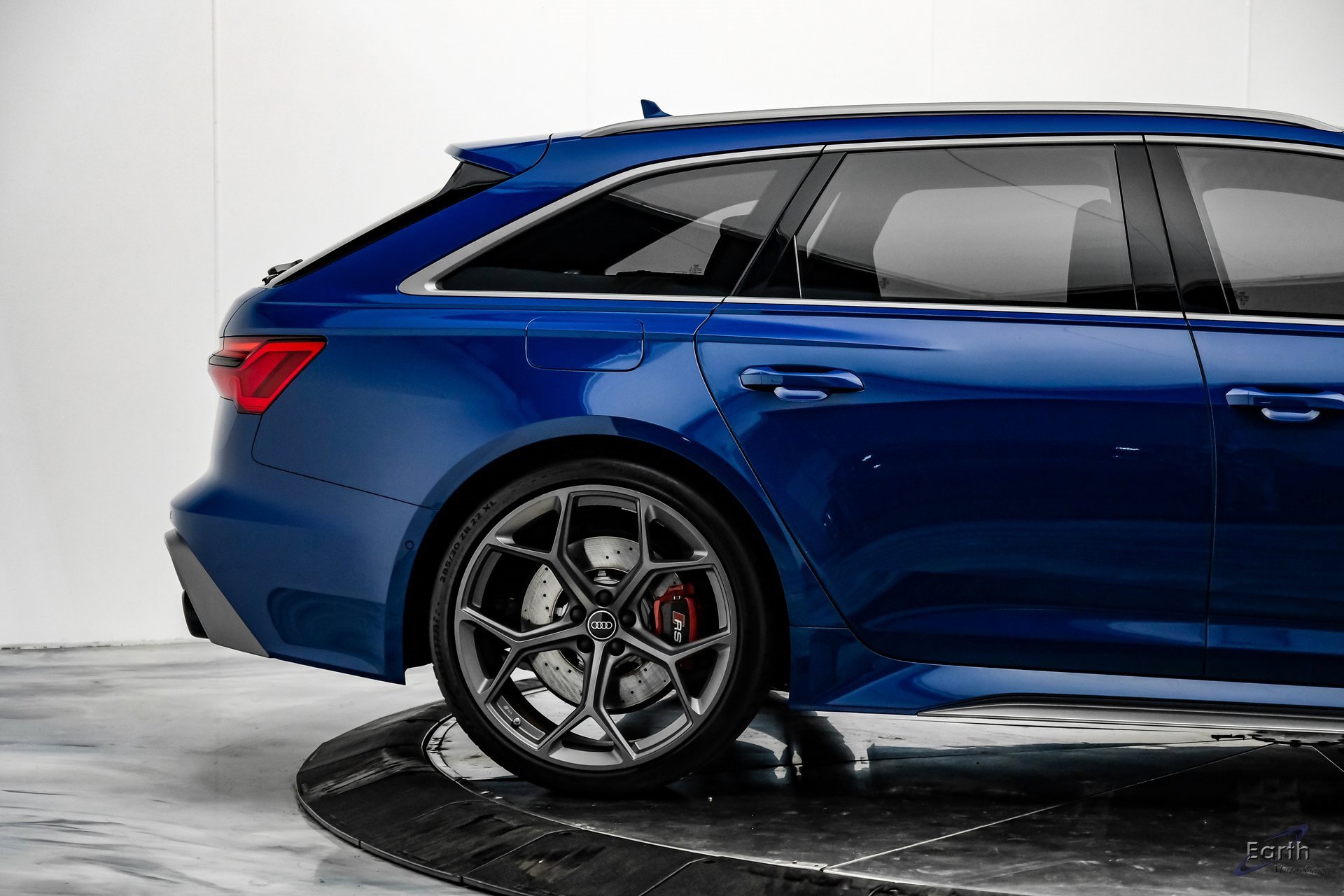 Used 2025 Audi RS 6 performance image 17