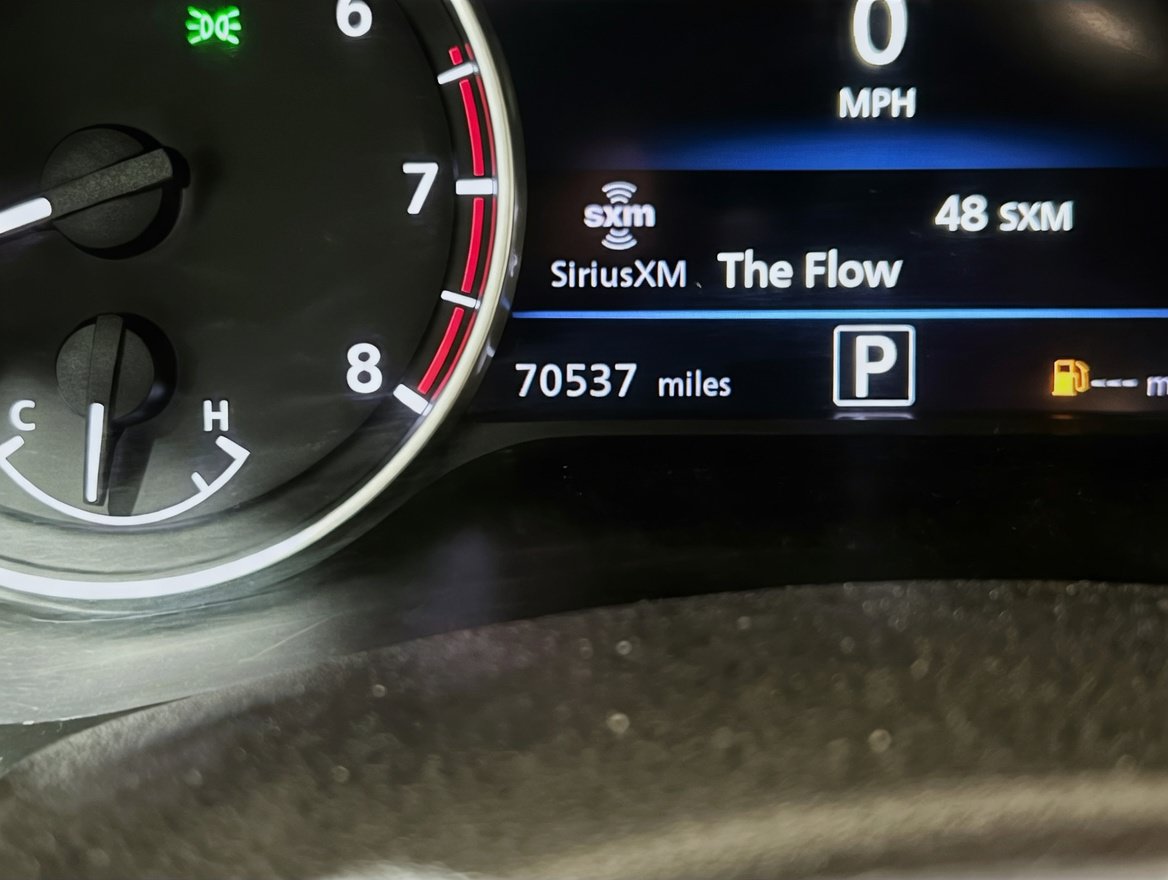 Used 2022 Nissan Sentra SR w/ Midnight Edition FWD image 8