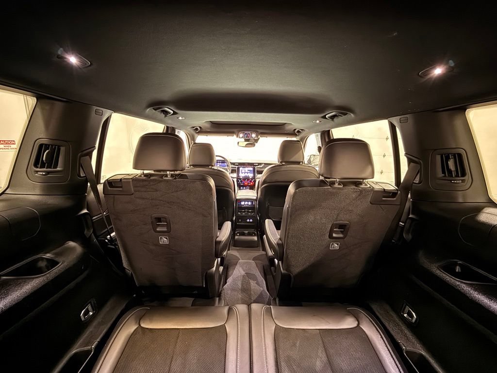 Used 2021 Jeep Grand Cherokee L Laredo RWD image 36
