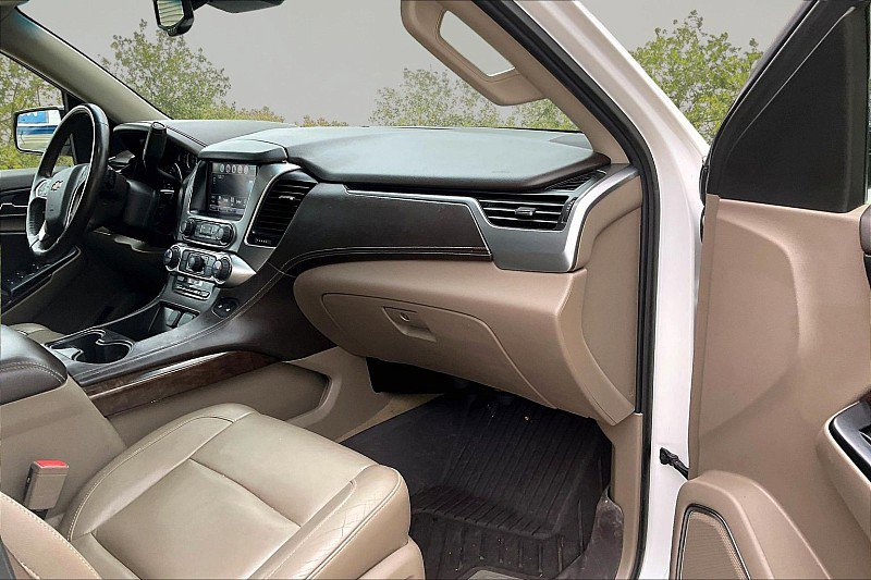 Used 2016 Chevrolet Suburban LT AWD/4WD image 26