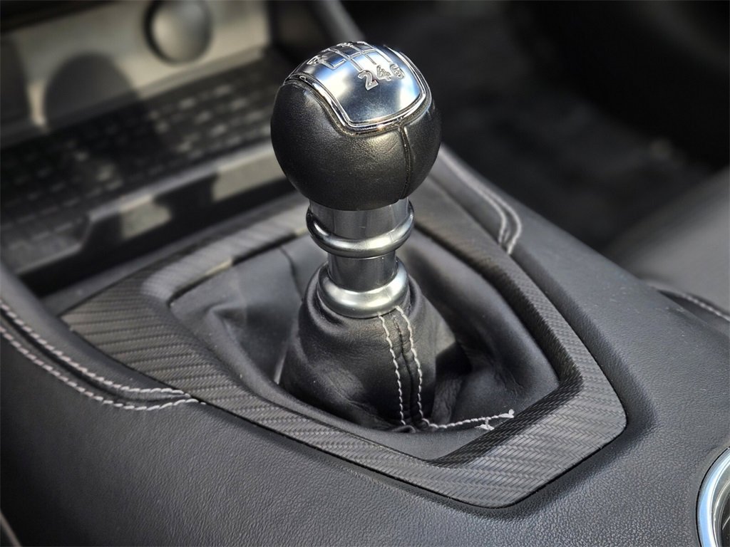 Used 2024 Ford Mustang GT Premium image 18