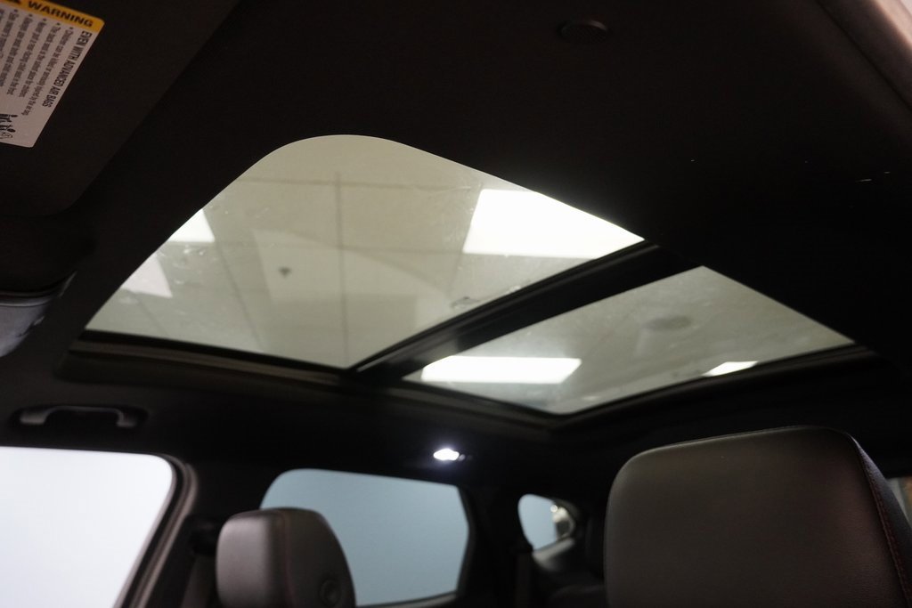 Used 2021 Chevrolet Blazer RS w/ Enhanced Convenience Package image 4